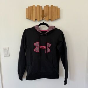 Women’s Size Small Under Armour Hoodie, Size S